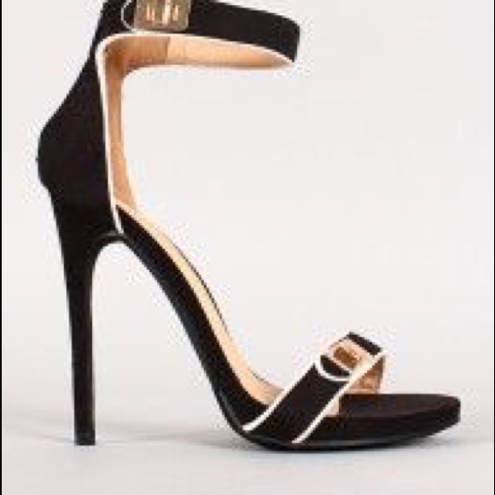 Liliana Heels